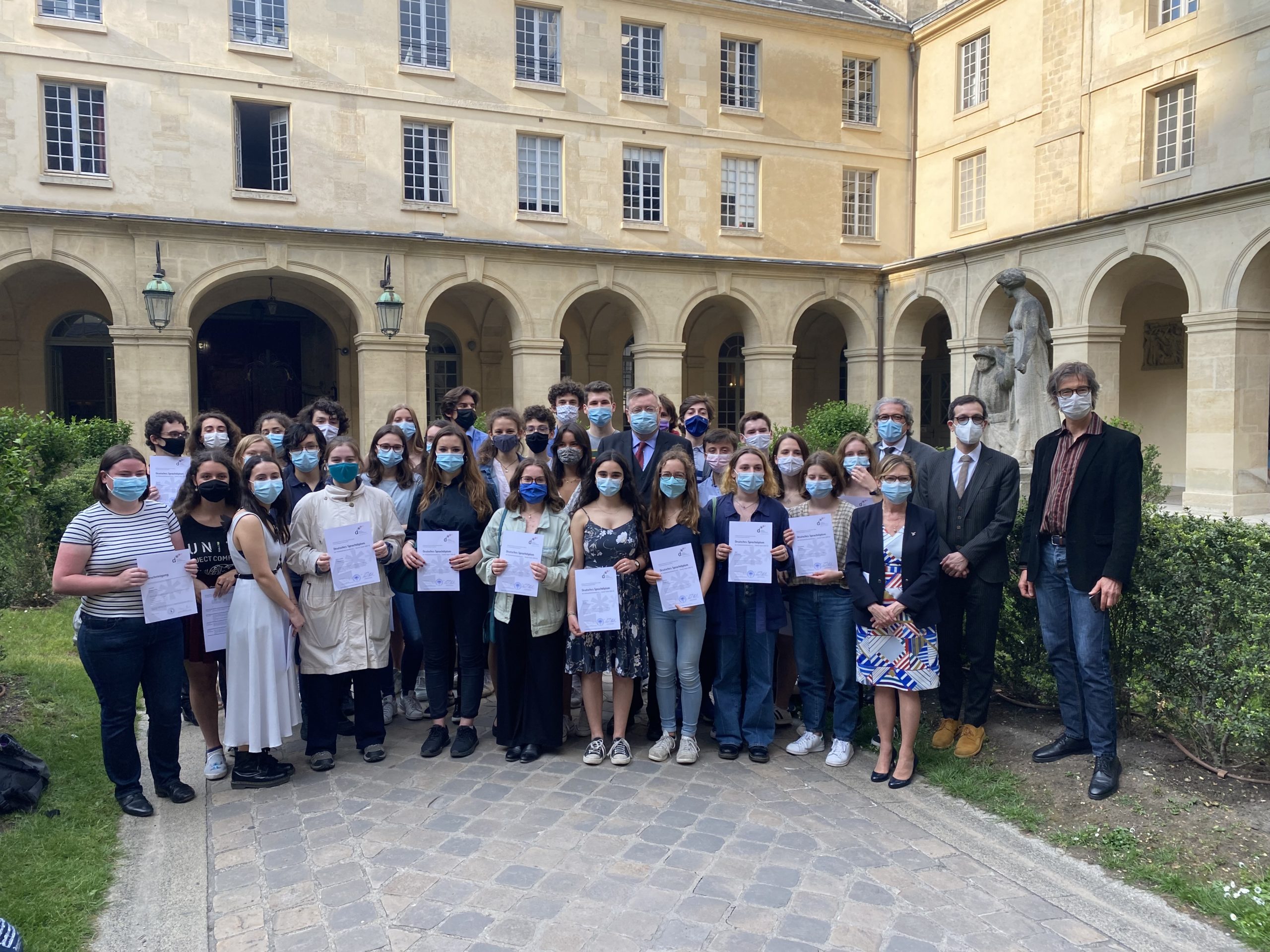 Diplômes Du DSDII > Lycée Henri-IV